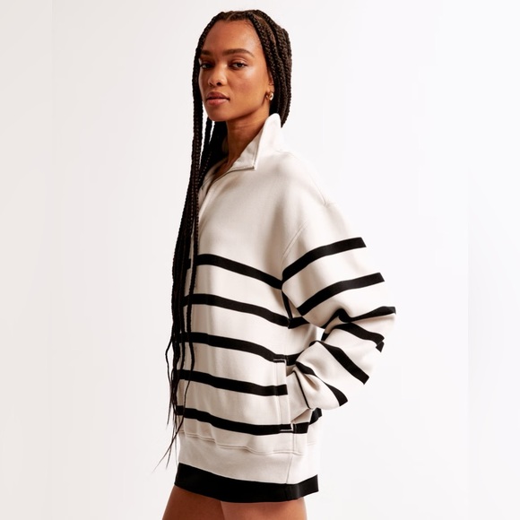 A&F Essential Vintage Sunday Half-Zip - Picture 4 of 6